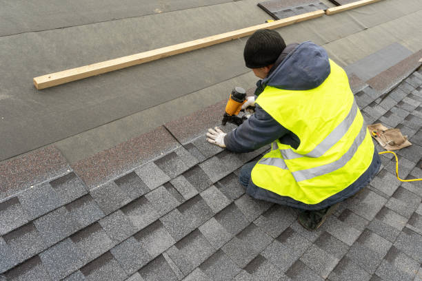 Best Roof Maintenance Services  in Radford, VA